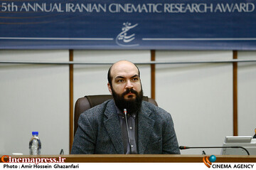 امیررضا مافی در نشست خبری پنجمین جایزه پژوهش سال سینمای ایران