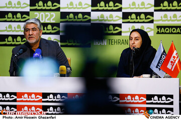 محدثه واعظی پور و محمد حمیدی مقدم در نشست خبری شانزدهمین جشنواره بینالمللی سینماحقیقت