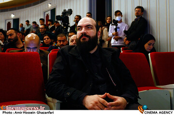 امیررضا مافی در مراسم اختتامیه شانزدهمین جشنواره بین‌المللی سینماحقیقت