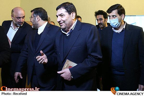 ظرف سه سال آینده به مرحلهای از فراوانی و کاهش بهای تمام شده کاغذ خواهیم رسید که دغدغهای در این زمینه در کشور وجود نداشته باشد محمد مخبر؛ محمد مهدی اسماعیلی