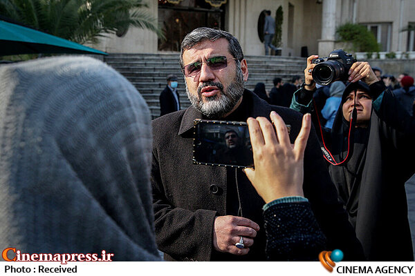 کشورهای مختلفی درخواست داشتند به صورت مشارکتی نمایشگاه قرآن برگزار کنیم که در حال بررسی تقاضاها و پیشنهادات هستیم محمد مهدی اسماعیلی