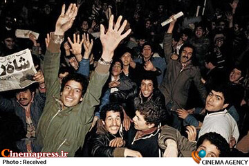 پیروزی انقلاب اسلامی؛ جمهوری اسلامی