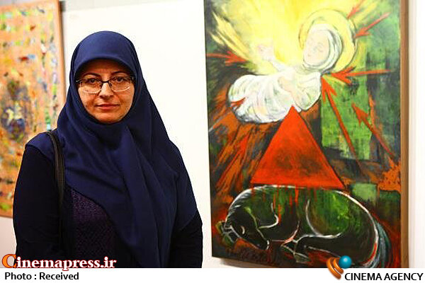 بیش از ۱۰۰۰ اثر به دبیرخانه رسید/رسانههای بیگانه به دنبال این بودند که «جشنواره هنرهای تجسمی فجر» برگزار نشود پریسا شاد قزوینی