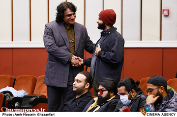 انوش معظمی در مراسم اختتامیه چهارمین جشنواره تئاتر سردار آسمانی