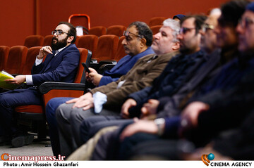 محمد کاظم تبار در مراسم اختتامیه چهارمین جشنواره تئاتر سردار آسمانی