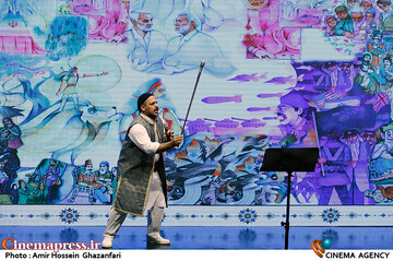 مرشد محسن میرزاعلی در مراسم اختتامیه چهارمین جشنواره تئاتر سردار آسمانی