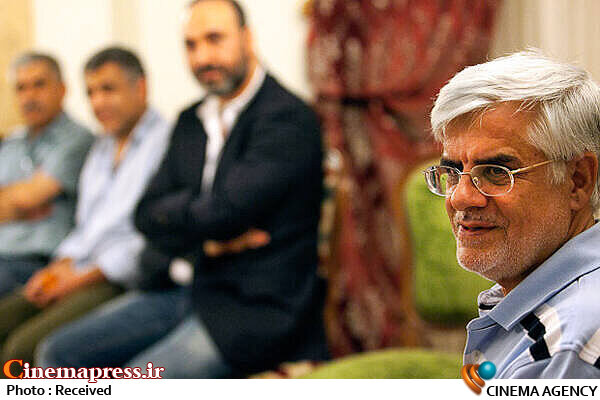 از فقدان آثار هنری در «جهاد تبیین» تا خطر ایجاد «دوربرگردان» برای جامعه «سلبریتی»