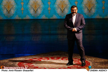 محمدمهدی اسماعیلی در مراسم اختتامیه چهل و یکمین جشنواره بین‌المللی تئاتر فجر