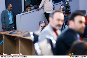 مسعود نجفی در نشست خبری فیلم سینمایی چرا گریه نمی‌کنی؟