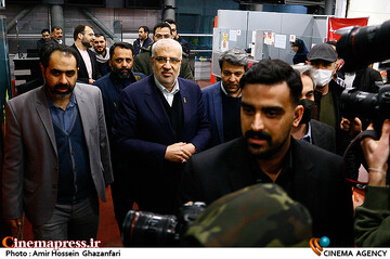 حضور جواد اوجی وزیر نفت و محمد خزاعی در چهل و یکمین جشنواره فیلم فجردر چهل و یکمین جشنواره فیلم فجر