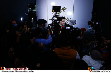 فرزاد حسنی در هشتمین روز از چهل و یکمین جشنواره بین‌المللی فیلم فجر