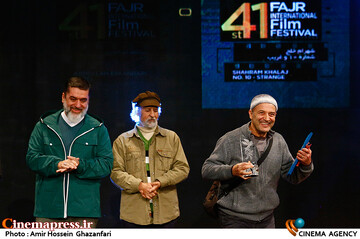 شهرام خلج در اختتامیه چهل و یکمین جشنواره بین‌المللی فیلم فجر