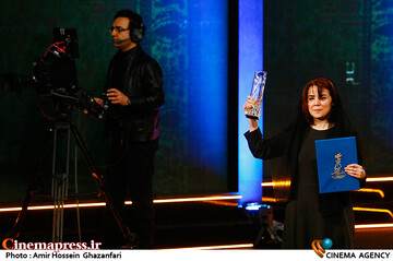 سارا سمیعی در اختتامیه چهل و یکمین جشنواره بین‌المللی فیلم فجر