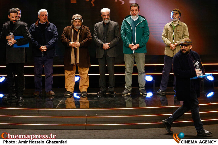 فیلم سخیف «سینمامتروپل» سیمرغ بلورین بهترین فیلم و بهترین کارگردانی را از آن خود کرد!