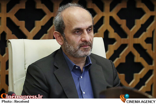 تحول را باید از باز کردن چشمانمان بر روی ندیدهها آغاز کرد تحول را باید از باز کردن چشمانمان بر روی ندیدهها آغاز کرد