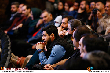 محمد جواد موحد در اختتامیه سیزدهمین جشنواره بین‌المللی فیلم ۱۰۰