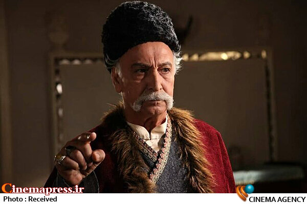 «مسئولان تلویزیون» در کاهش کیفیت آثار نقش دارند/ بسیاری از پروژهها به دلیل مسائل «مالی» و «مدیریتی» اثرگذاری خود را از دست میدهند/ «کارگردانی» و «نویسندگی» تحت «فشار زمان» و «بودجه» نمیتواند به شکل مطلوب اجرا شود «مسئولان تلویزیون» در کاهش کیفیت آثار نقش دارند/ بسیاری از پروژهها به دلیل مسائل «مالی» و «مدیریتی» اثرگذاری خود را از دست میدهند/ «کارگردانی» و «نویسندگی» تحت «فشار زمان» و «بودجه» نمیتواند به شکل مطلوب اجرا شود