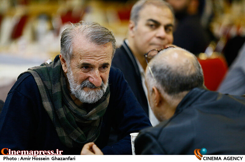 هر کس با هر جنس هنری از «نمایشگاه قرآن» بازدید کند قطعاً لذت خاص خود را میبرند مهران رجبی در مراسم بزرگداشت سالروز شهادت سیدمرتضی آوینی