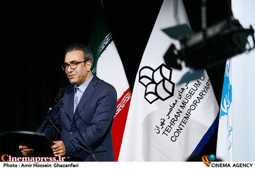 سخنرانی سجاد محمدیارزاده در مراسم اختتامیه یازدهمین دوسالانه ملی <a href='https://sayeb.ir/tag/%d9%86%da%af%d8%a7%d8%b1%da%af%d8%b1%db%8c'></div>نگارگری</a> ایران