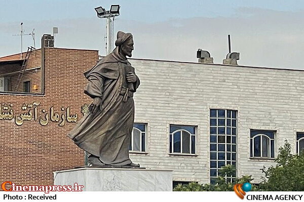 «سعدی شیرازی» عنواندار بزرگترین مجسمه پایتخت شد سعدی شیراز