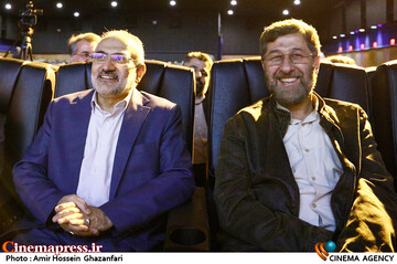 حمید شاه آبادی و سیدمحمد حسینی در مراسم رونمایی از مستند دلیل آفتاب