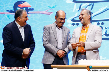 مصطفی رحماندوست، علی خانجانی و علیرضا تابش در آئین ثبت ملی قصه گویی ایرانی