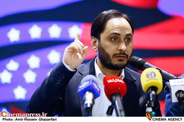 علی بهادری جهرمی در نشست خبری ششمین جشنواره بینالمللی افشای حقوق بشر آمریکایی