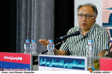 شهرام نجاریان در نشست نقد و بررسی فیلم سینمایی پسر انسان