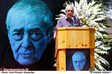 سخنرانی هوشنگ کامکار در مراسم تشییع پیکر مرحوم احمدرضا احمدی