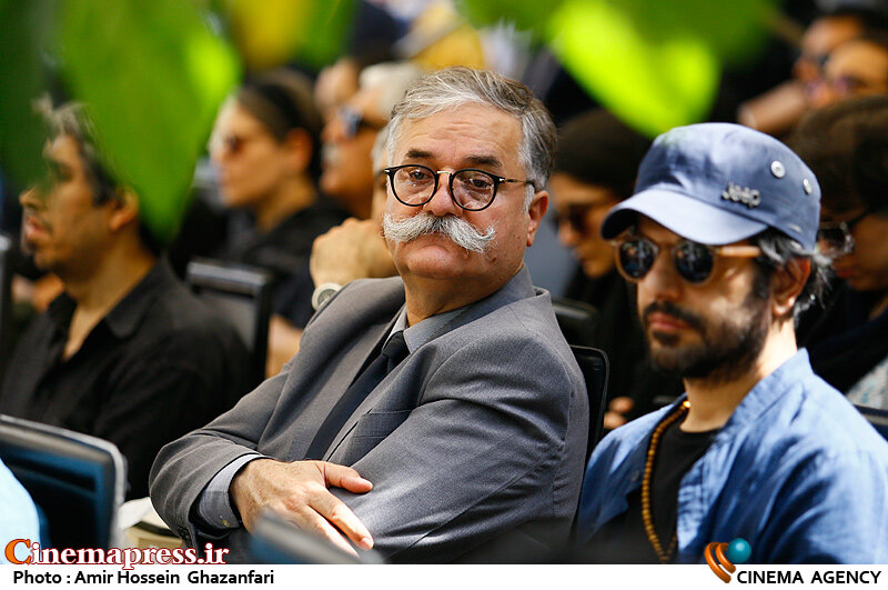 بزرگترین چالش ما در حال حاضر در «سینمای کودک و نوجوان» مساله «قصهگویی» است/ متأسفانه «روح حاکم» بر بیشتر انیمیشنهای ایرانی «غربی» است بزرگترین چالش ما در حال حاضر در «سینمای کودک و نوجوان» مساله «قصهگویی» است/ متأسفانه «روح حاکم» بر بیشتر انیمیشنهای ایرانی «غربی» است