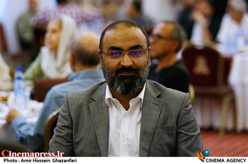 محمدمهدی همت در نوزدهمین جشن مدیران تولید سینمای ایران