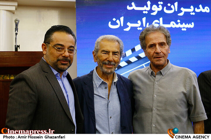 «نوزدهمین جشن مدیران تولید سینما» باوقار برگزار شد/اجتماع با شکوه خانواده شهدا و پیشکسوتان سینما در یک محفل سینمایی رقم خورد