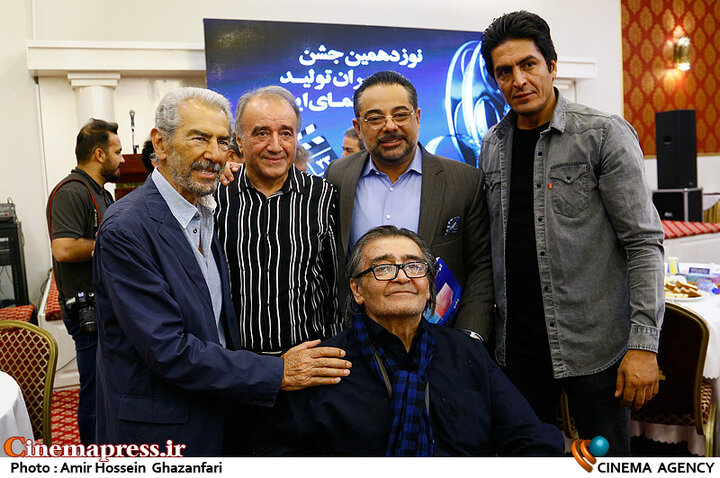 «نوزدهمین جشن مدیران تولید سینما» باوقار برگزار شد/اجتماع با شکوه خانواده شهدا و پیشکسوتان سینما در یک محفل سینمایی رقم خورد