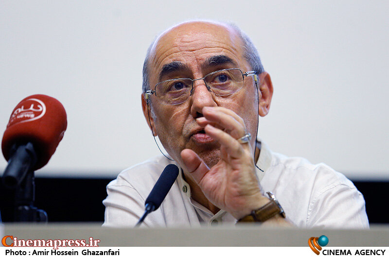 تبریزی: باید با یک هیأت انتخاب خوب آثار را گزینش کنیم تا فیلمها از ممیزیها صحیح و سالم بیرون دربیاید مراسم رونمایی از پوستر و نشست خبری نخستین جشنواره ملی فیلم اقوام ایرانی