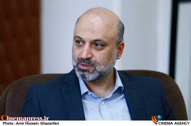 «جشنواره» را مقصد نهایی «سینمای کودک و نوجوان نمیدانیم/ «جشنواره» چراغ راه و نشانه مسیر برای رشد تولیدات سینمایی است مجید زینالعابدین در امضاء سند تفاهم همکاری میان بنیاد سینمایی فارابی و کانون پرورش فکری کودکان و نوجوانان