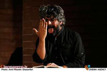 محسن بهرامی در نمایشنامه خوانی «کرگدن خوانی»