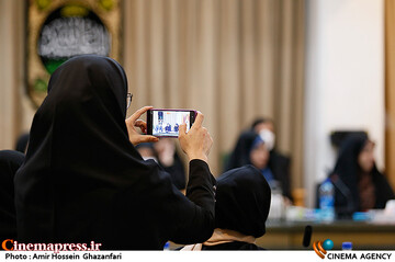 آیین رونمایی از پوستر بیست و پنجمین جشنواره بینالمللی قصهگویی