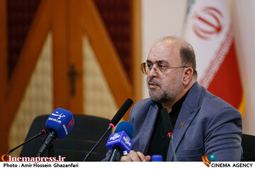 سخنرانی فرهاد فلاح در آیین رونمایی از پوستر بیست و پنجمین جشنواره بینالمللی قصهگویی