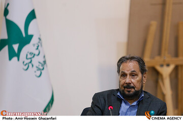 مجید قناد در آیین رونمایی از پوستر بیست و پنجمین جشنواره بینالمللی قصهگویی