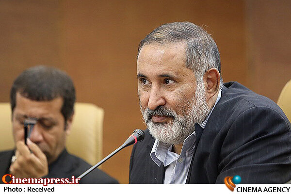 هشت برنامه تولیدی جدید با خوانندگان مطرح کشور داریم/ با هیچ کدام از خوانندگان و فعالان موسیقی کشور مشکلی نداریم علیرضا قزوه