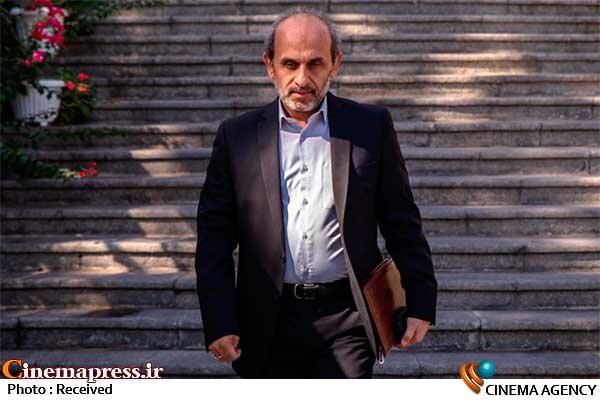 «تولیدات فاخر» فقط مشروط به بودجه نیست بلکه به متن و عوامل تولید حرفهای نیز مرتبط است پیمان جبلی؛ صدا و سیما