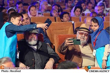 اکبر عبدی؛ محمدرضا شریفی نیا