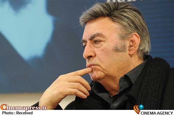 «دوبلورهای پیشکسوت» در فراق همکار بسیار با سواد خود گفتند: «هنرمندی باهوش» که احساسی بسیار قوی داشت و خود را به رُل میچسباند ناصر طهماسب