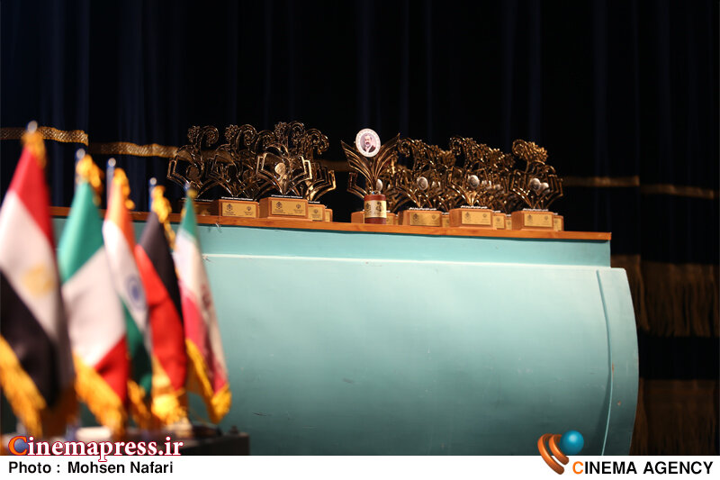 «علیرضا شجاعی زند» نشان جشنواره و لوح تقدیر «بخش عماد افروغ» را از آن خود کرد شانزدهمین جشنواره بین المللی پژوهشهای فرهنگی