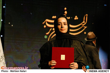 افتتاحیه چهل و دومین جشنواره بین المللی تئاتر فجر