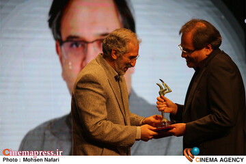 افتتاحیه چهل و دومین جشنواره بین المللی تئاتر فجر