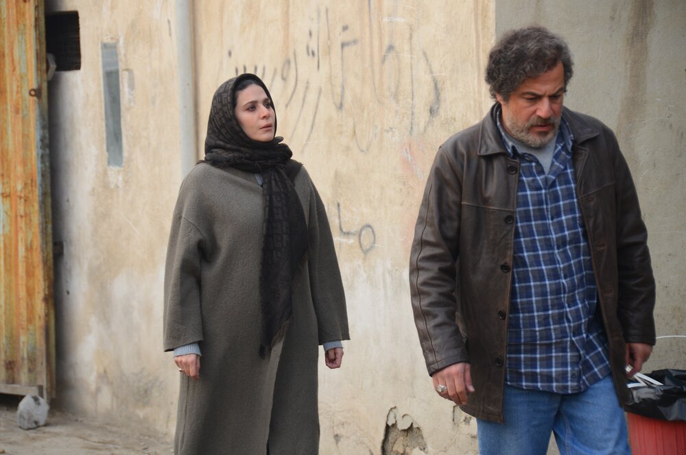 «نبودنت» از گریم «امیرآقایی» رونمایی کرد «نبودنت» از گریم «امیرآقایی» رونمایی کرد