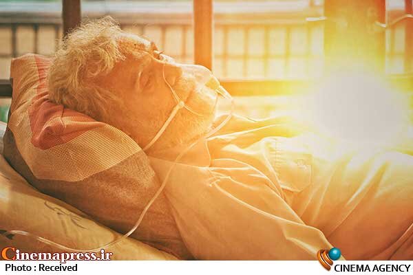 «پرواز ۱۷۵» از گریم «جمشید هاشم پور» رونمایی کرد فیلم سینمایی «پرواز ۱۷۵»