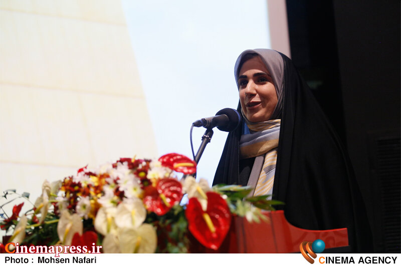 «مریم پیرکاری» دبیر نهمین جشنواره بین المللی فیلم شهر و محله شد «مریم پیرکاری» دبیر نهمین جشنواره بین المللی فیلم شهر و محله شد