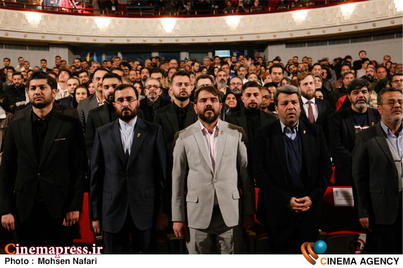 «سیمرغ بلورین مستند» به «قوی دل» رسید/ «شریف» صاحب «تندیس بلورین فیلم کوتاه» شد افتتاحیه چهل و دومین جشنواره بین المللی فیلم فجر